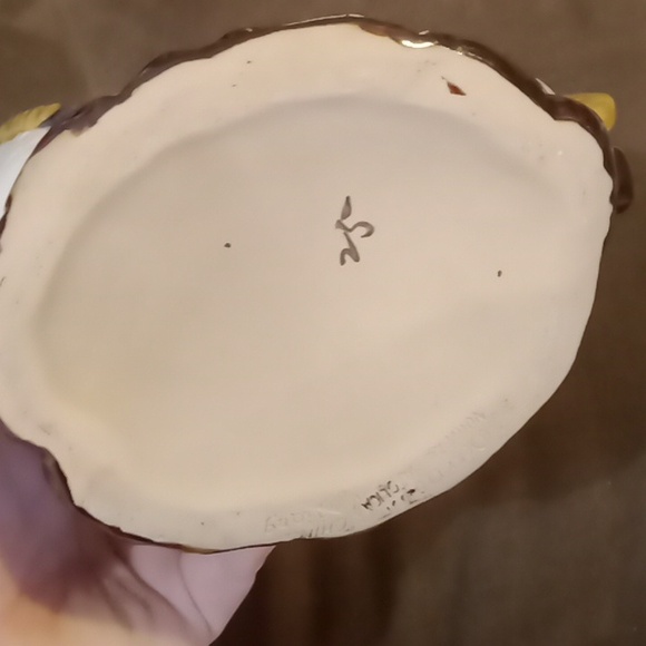 Vintage Majolica Leaping Blue & White Fish Jug - Picture 4 of 6